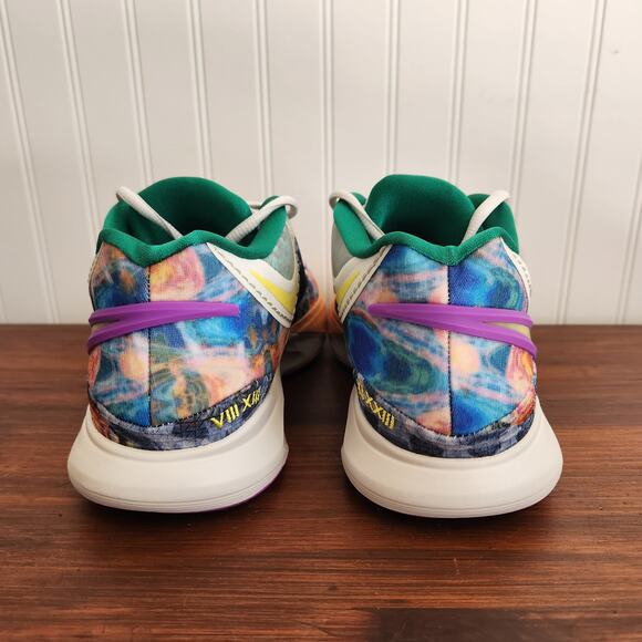 Nike Size 12M/13.5W Kyrie 8 Circle Of Life New - Picture 7 of 11